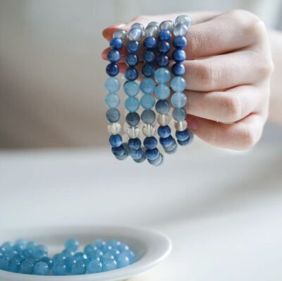 Natural Kyanite and Moonstone Beaded Bracelet – Self-Acceptance & Inner Peace