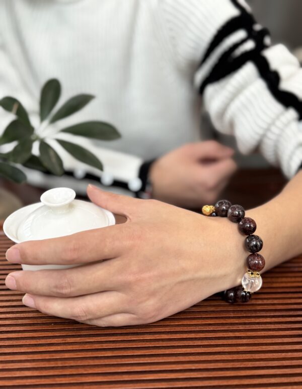 Focused Flame · Fire Quartz Bracelet