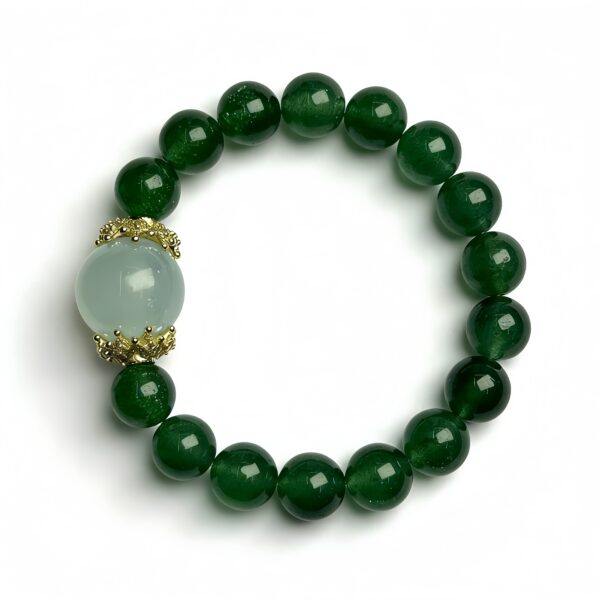 Green Strawberry Quartz & Aquamarine Bracelet â Wood Element Energy for Balance & Growth