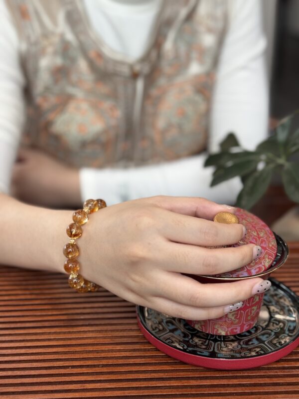 Natural Yellow Citrine Beaded Bracelet with Gold-Plated Copper Accents – Handmade Crystal Jewelry