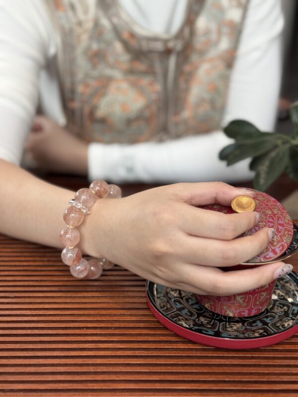 Natural Yellow Flower Quartz Bracelet with White Inclusion Quartz & Gold-Tone Copper Accents – Handmade Crystal Jewelry