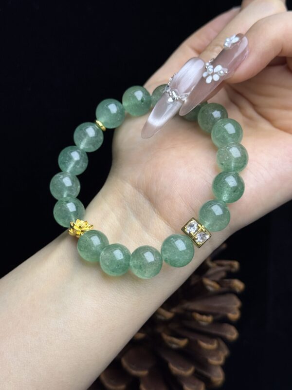 webwxgetmsgimg (1) Green Strawberry Quartz Bracelet – Wood Element Feng Shui Energy Jewelry