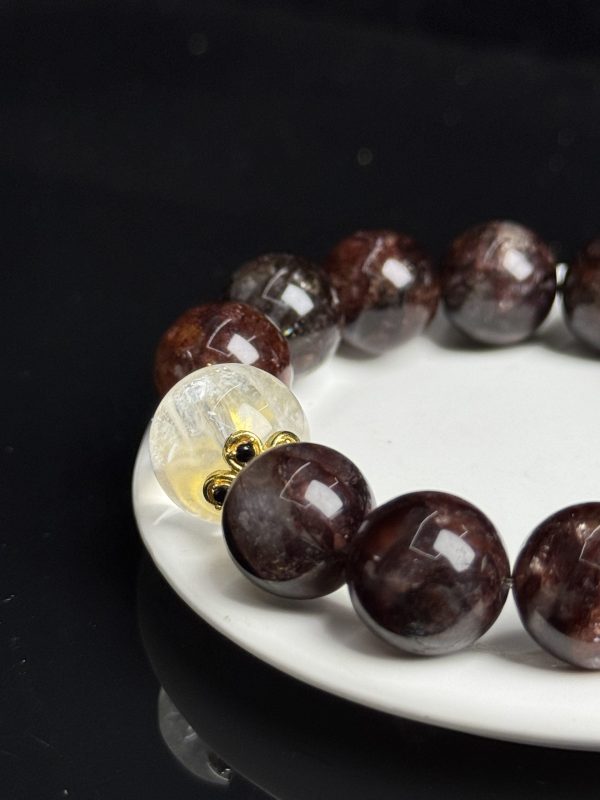 Fire Quartz Crystal Bracelet with Clear Quartz and Gold-Tone Accents â Natural Healing Stone Bracelet for Energy, Balance & Protection