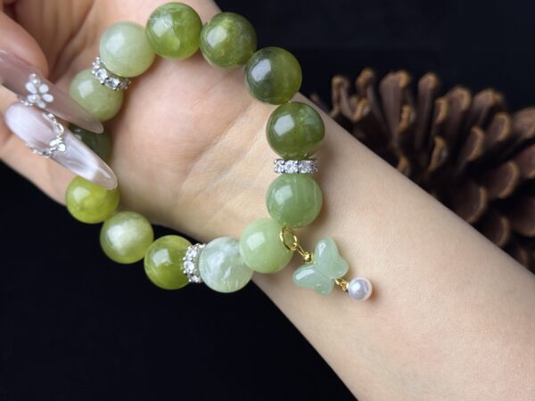 Green Gemstone Bracelet with Butterfly Charm â Symbol of Renewal, Healing & Inner Harmony