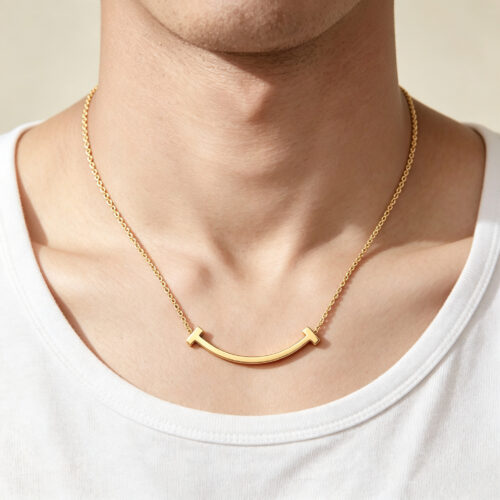 Minimal Curved Bar Pendant Gold Necklace photo review