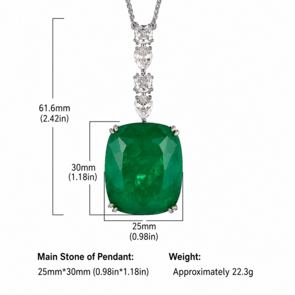 6f9cd1b9-11e0-4167-af7b-108c559e97c6 Emerald Majesty Necklace