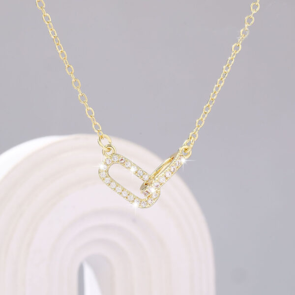 Sparkling Eternal Link Necklace