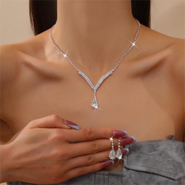 Teardrop Zirconia Necklace and Earrings Set